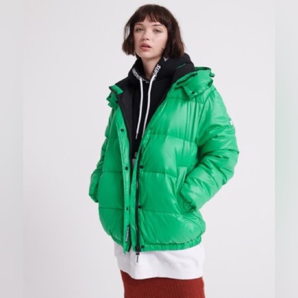 SUPERDRY Astrid Puffer Oversized Jacket with Hood in City Green, Size 6 - Picture 10 of 14